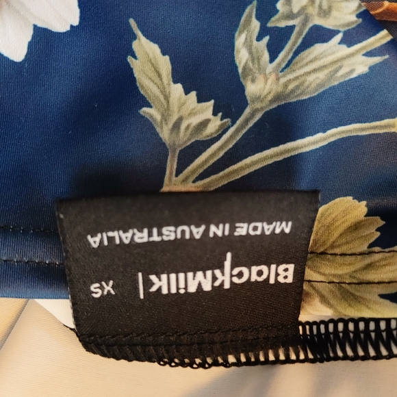 Blackmilk Gorgeous Garden Navy Dress - Picture 3 of 3